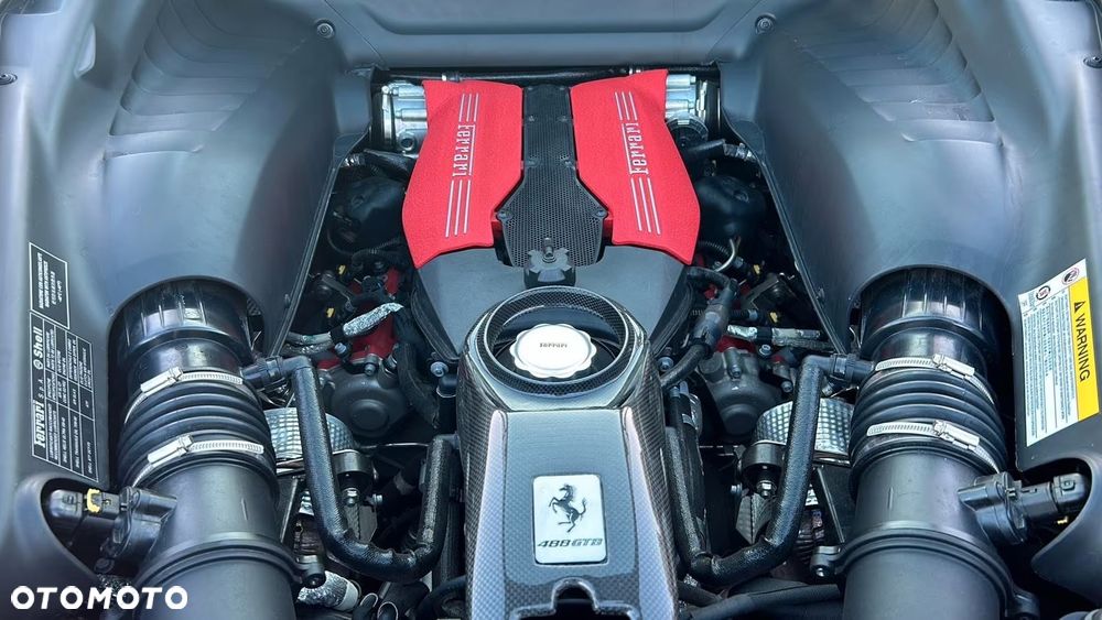 Ferrari 488 - 10