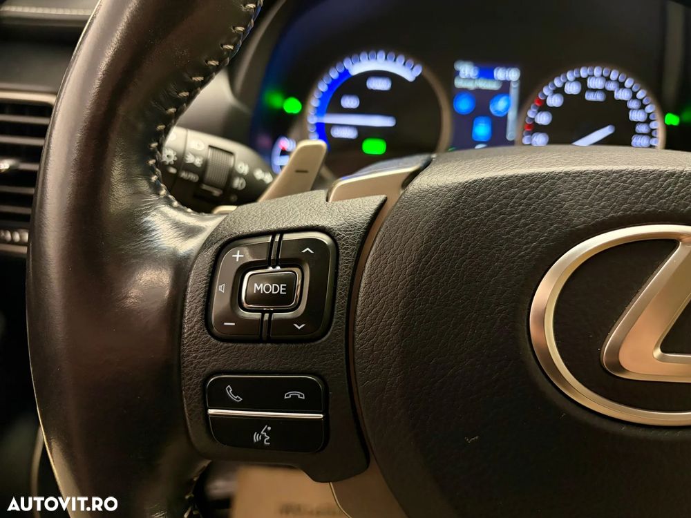 Lexus Seria NX 300h AWD Luxury - 27