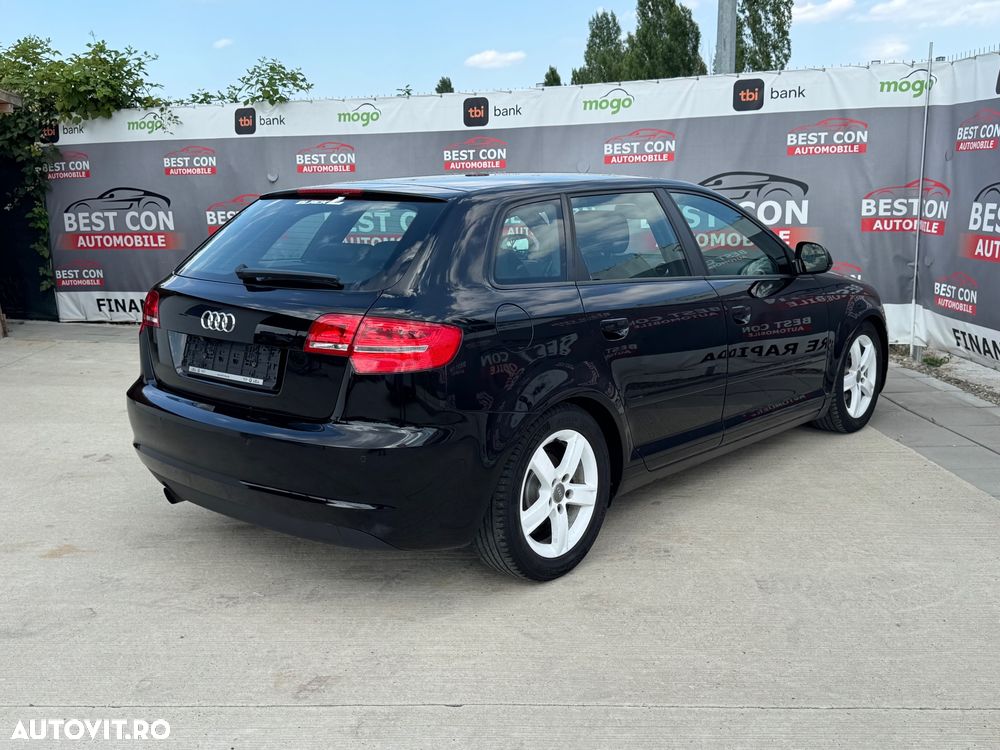 Audi A3 Sportback 1.6 Attraction - 4
