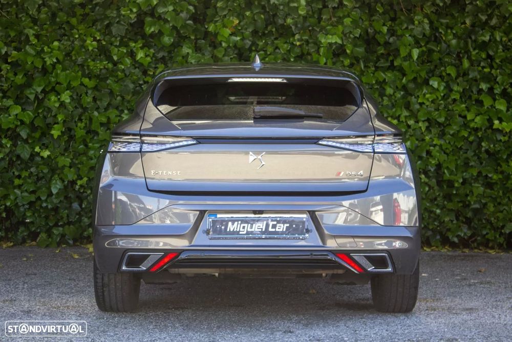 DS DS4 E-Tense Performance Line EAT8 - 9