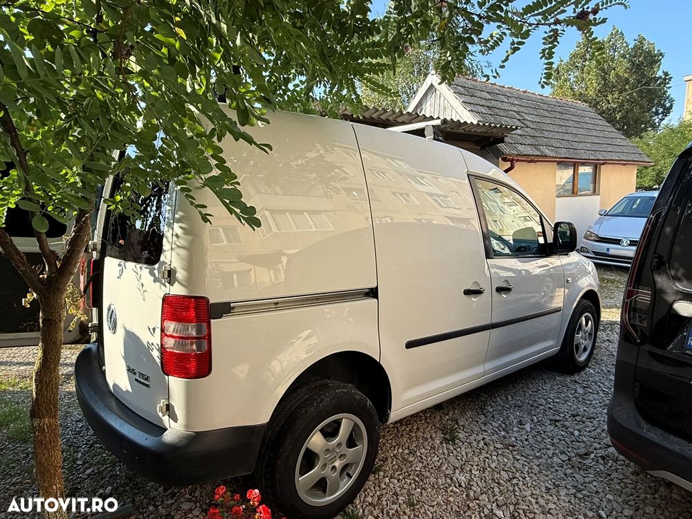 Volkswagen Caddy 2.0 TDI 4Motion - 3