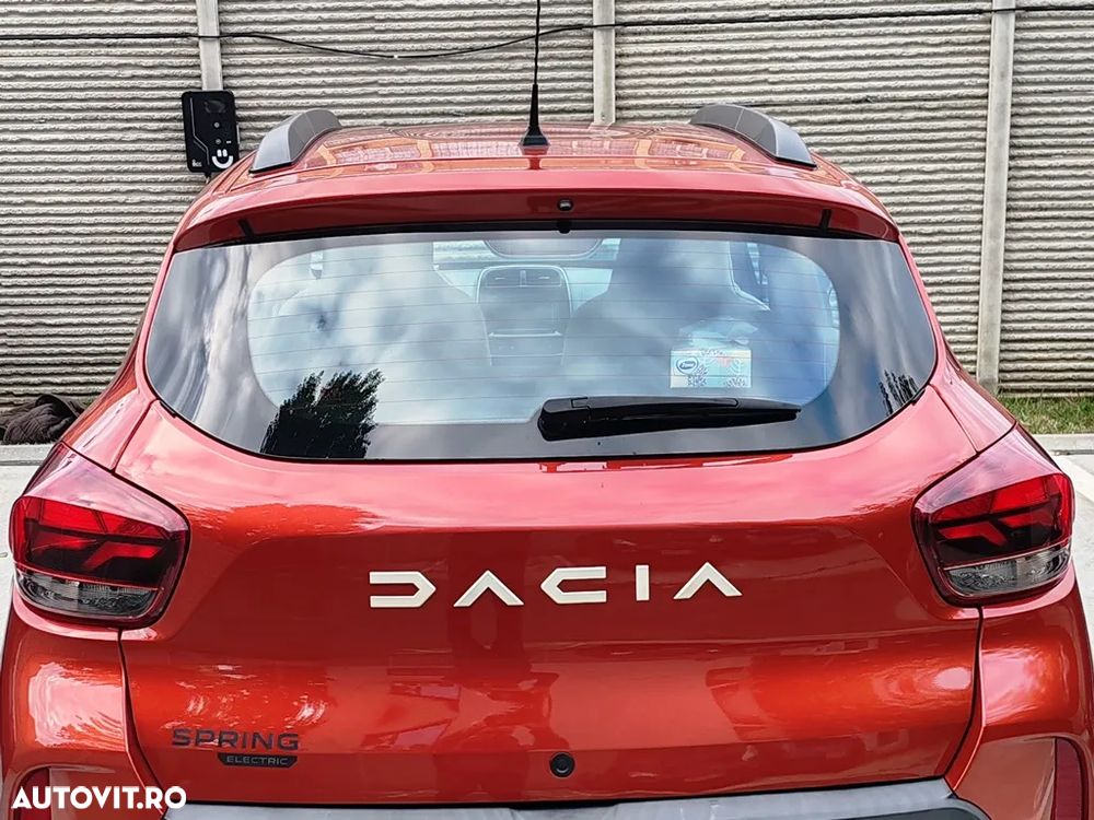 Dacia Spring Expression - 5