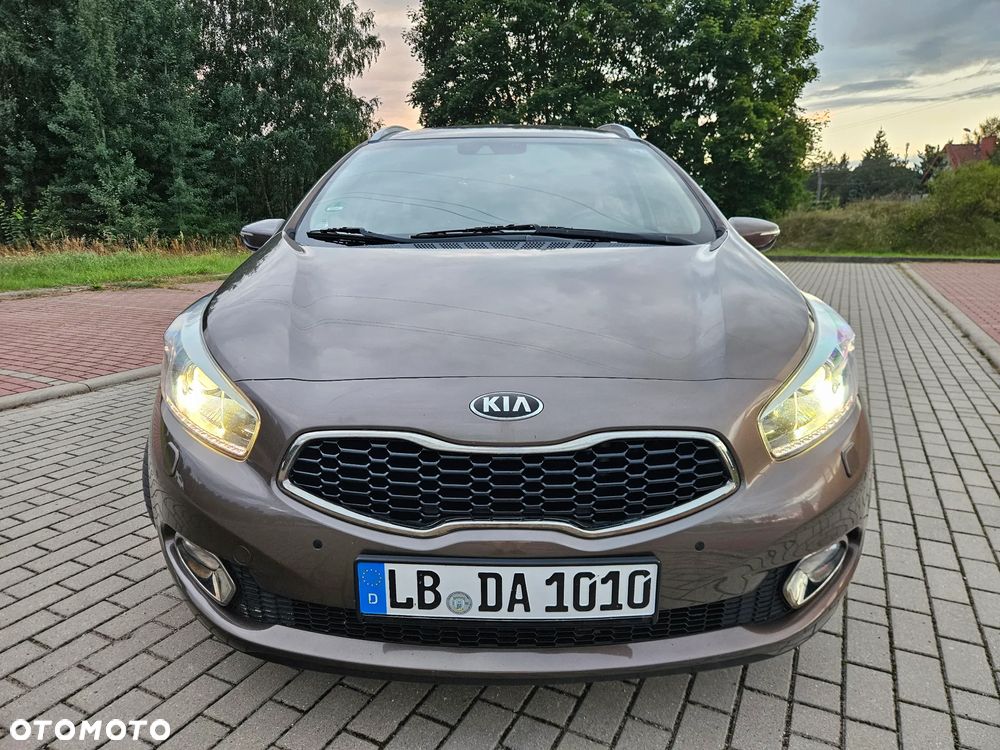 Kia Ceed 1.6 CRDi 136 ISG Platinum Edition - 2
