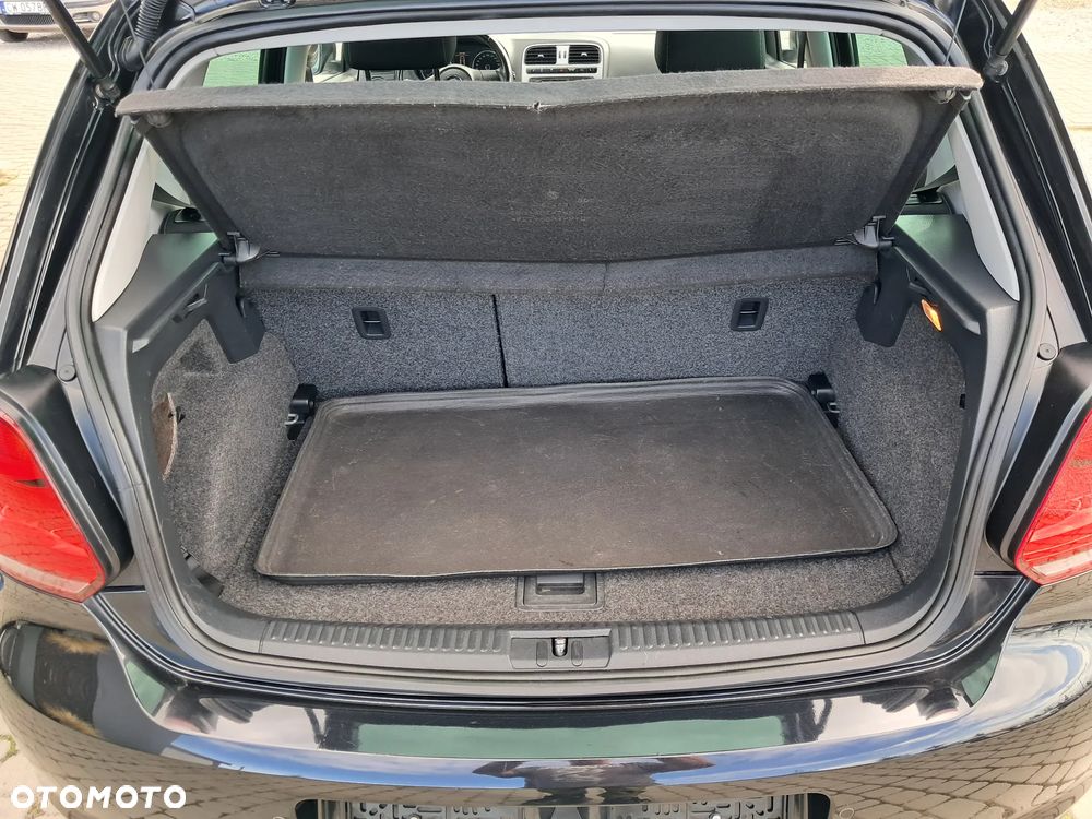 Volkswagen Polo - 27