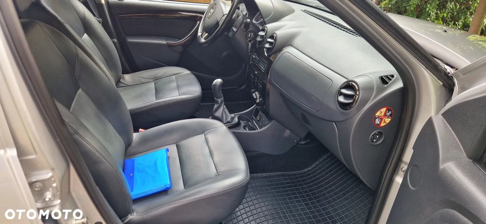 Dacia Duster 1.6 16V 4x2 Prestige - 19
