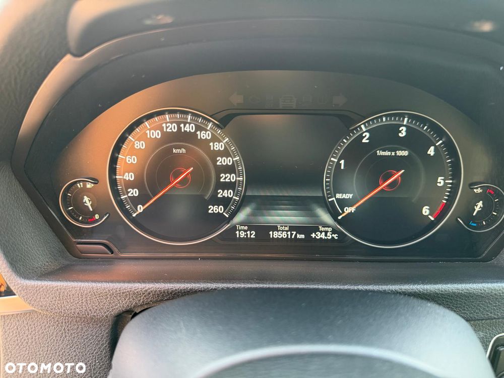 BMW 3GT 320d Sport-Aut Sport Line - 11