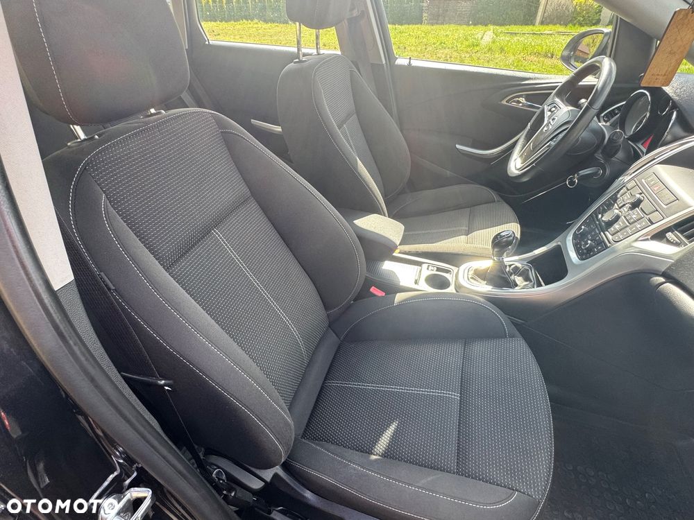 Opel Astra 1.4 Turbo - 17