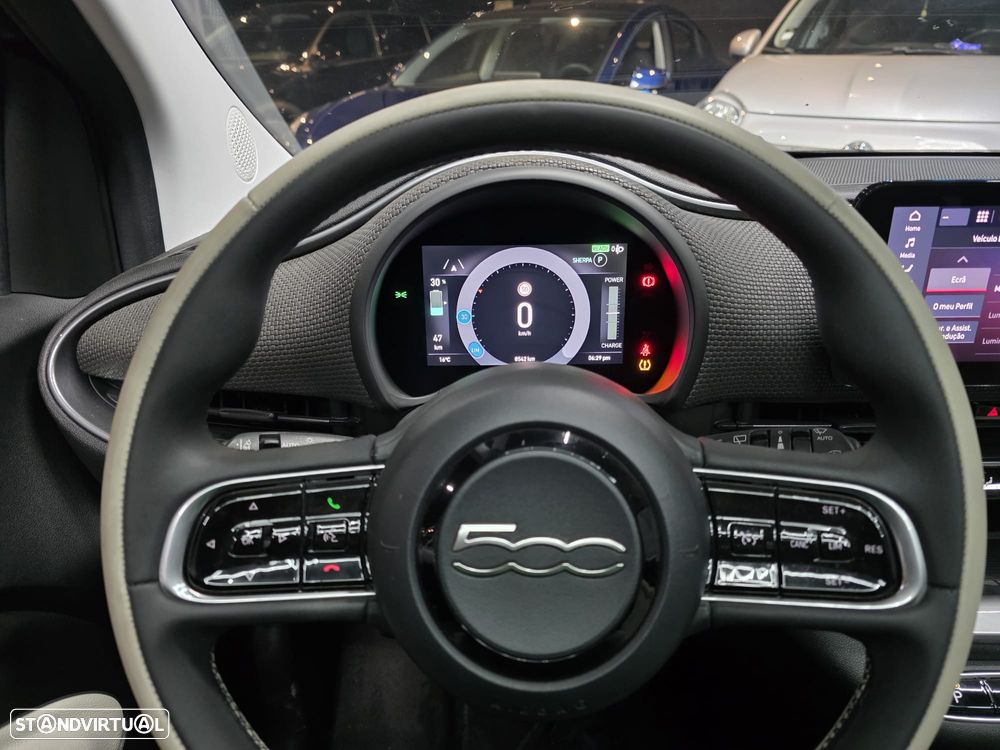 Fiat 500e C La Prima - 12