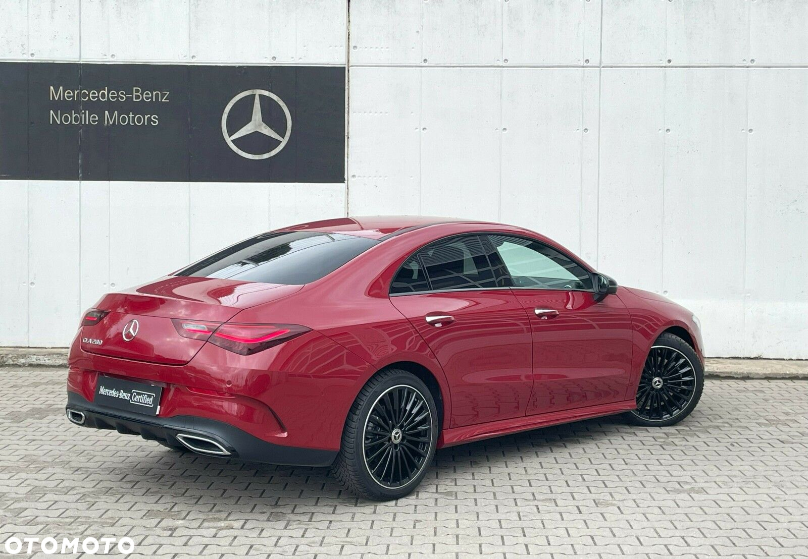 Mercedes-Benz CLA - 12