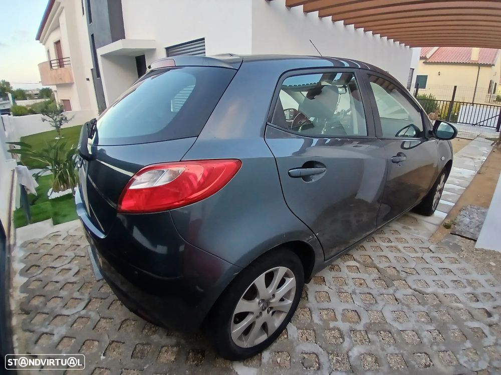 Mazda 2 1.3 MZR Comfort - 4