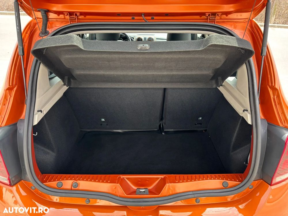 Dacia Sandero Stepway TCe 90 (S&S) Prestige - 13