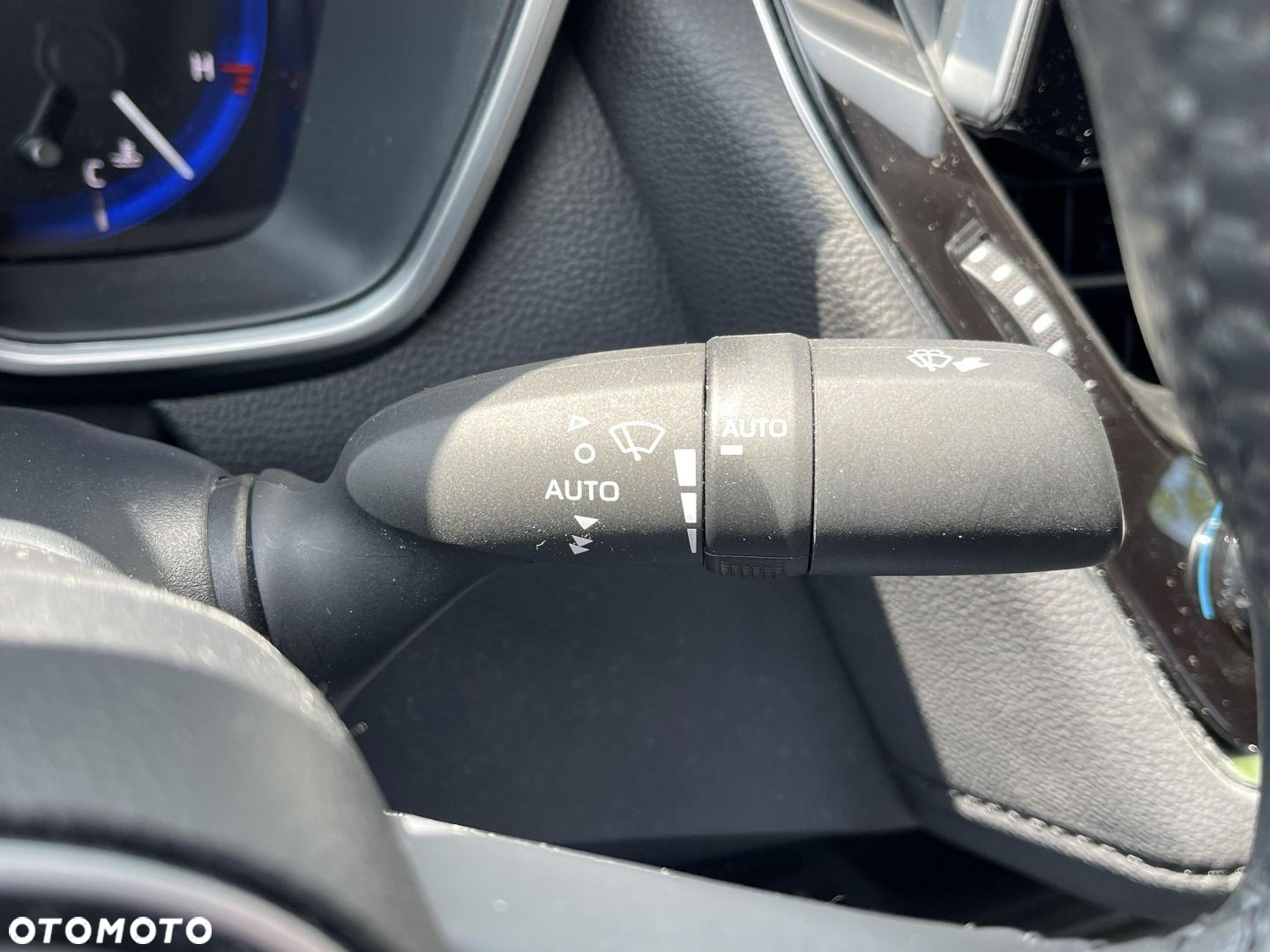 Toyota Corolla - 15