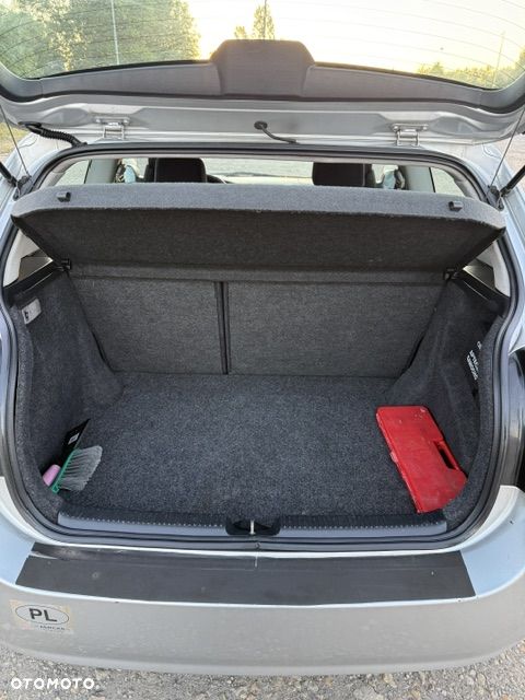 Toyota Corolla - 11