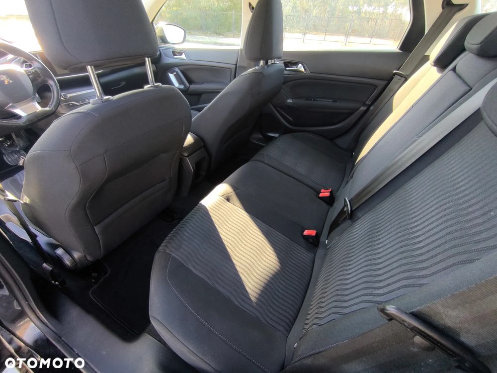 Peugeot 308 BlueHDi 120 EAT6 Stop & Start Business-Line - 11