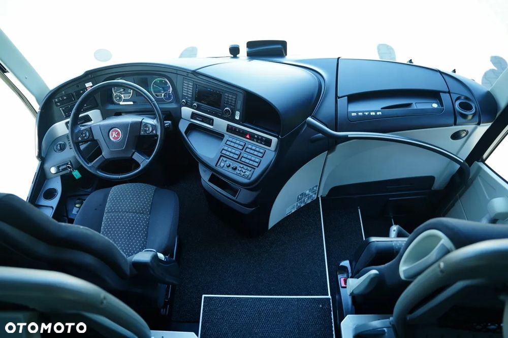 Setra / S 517 HD / EURO 6 / 63 MIEJSCA / SPROWADZONY/ - 28
