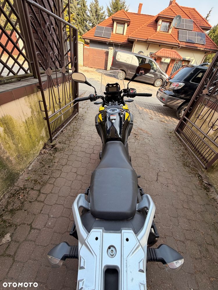 Suzuki V-STROM - 5