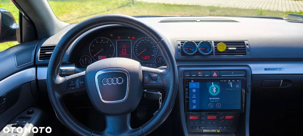 Audi A4 - 12