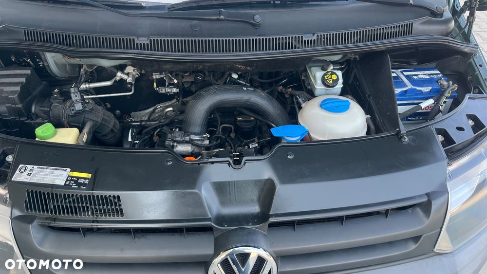 Volkswagen Doka , podwójna kabina , kontener brygadówka - 21