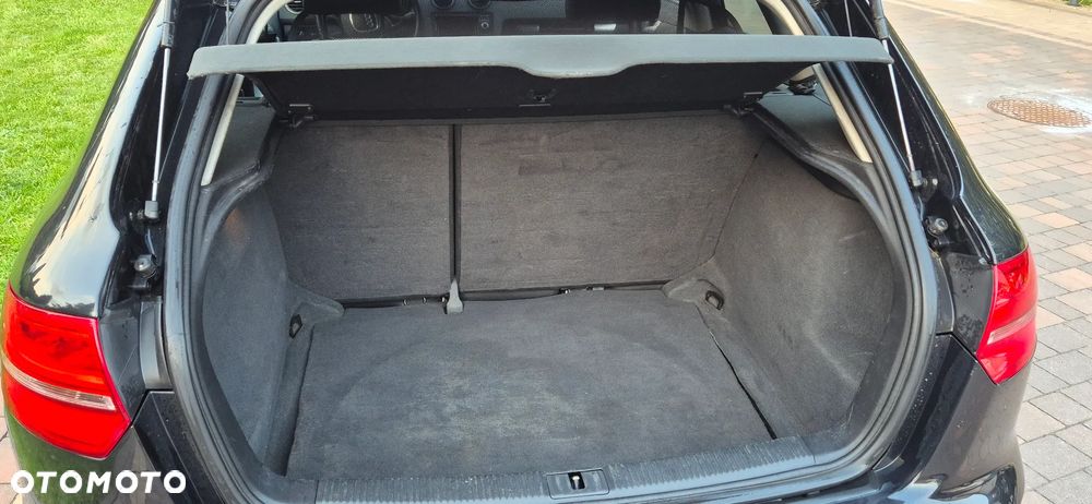 Audi A3 Sportback 1.6 TDI DPF Ambiente - 7