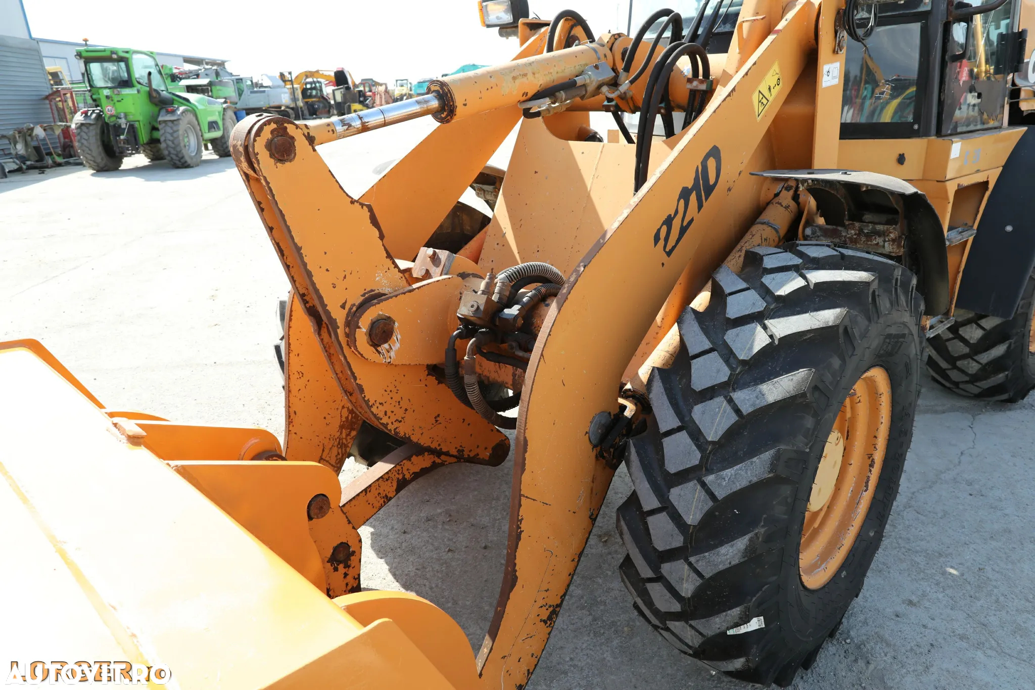 Case 211D - 8