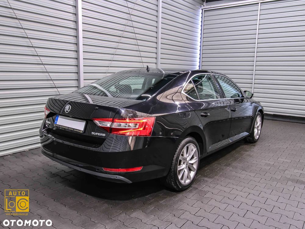 Skoda Superb 2.0 TDI Style DSG - 8
