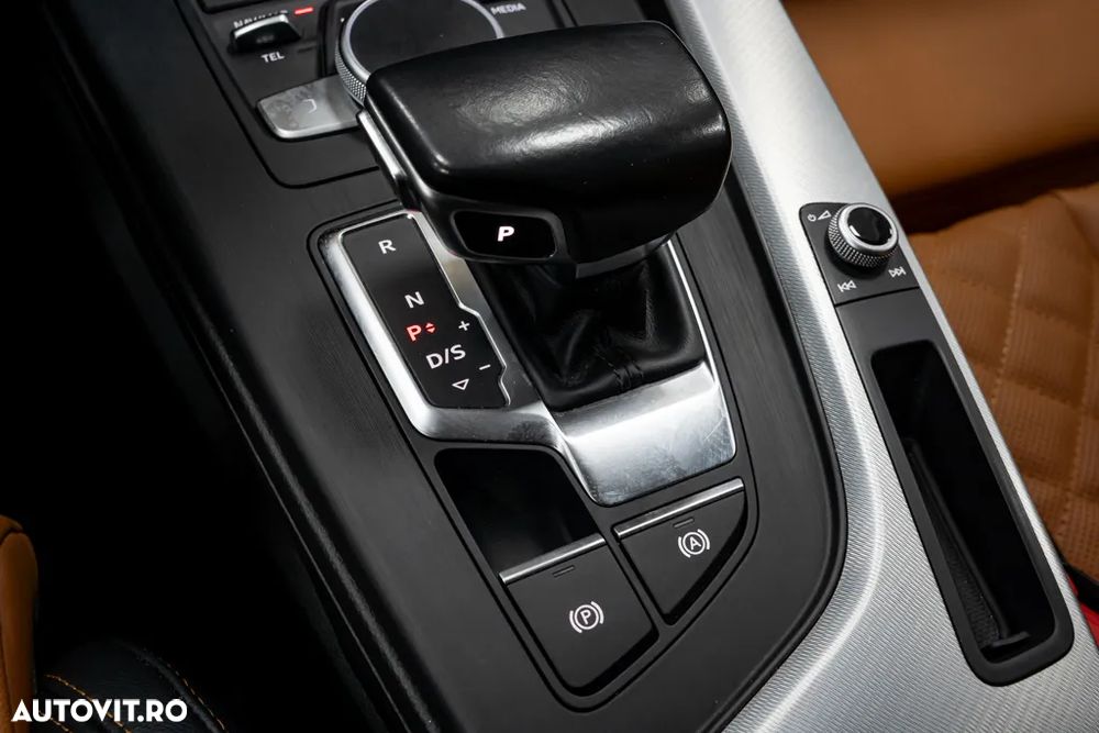 Audi A5 ack 2.0 TDI quattro S tronic design - 33