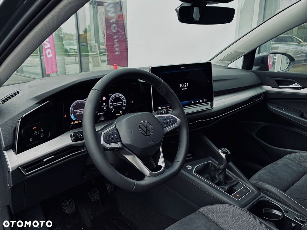 Volkswagen Golf - 5