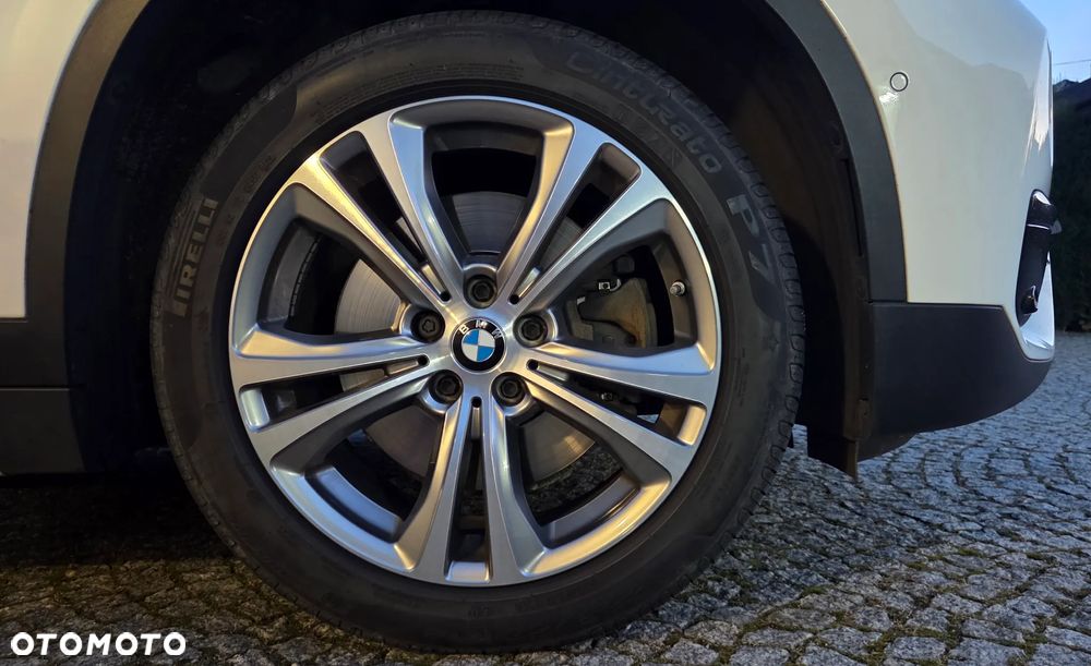 BMW X1 xDrive20d Sport Line - 25