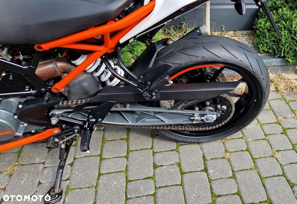 KTM Duke - 30