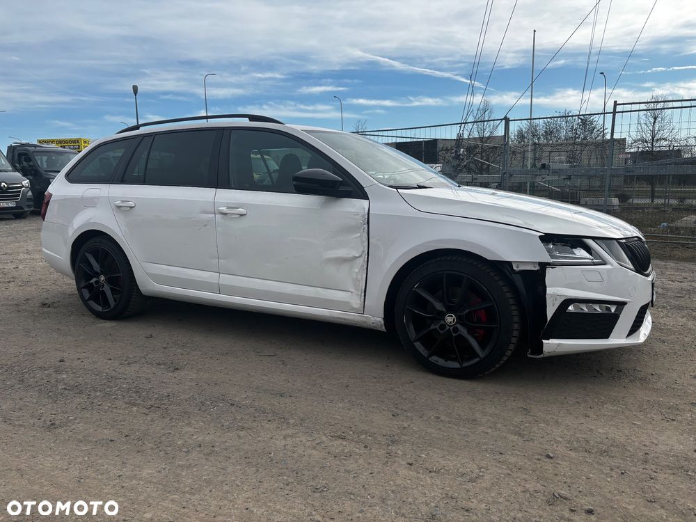 Skoda Octavia 2.0 TDI (Green tec) RS - 10
