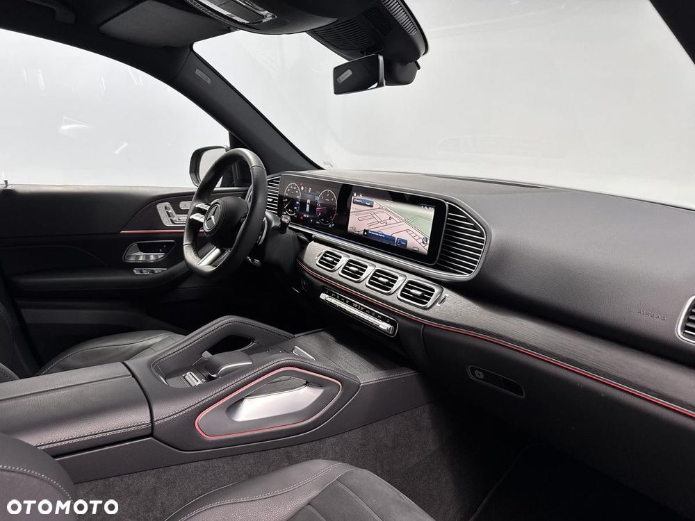 Mercedes-Benz GLE 300 d mHEV 4-Matic AMG Line - 27