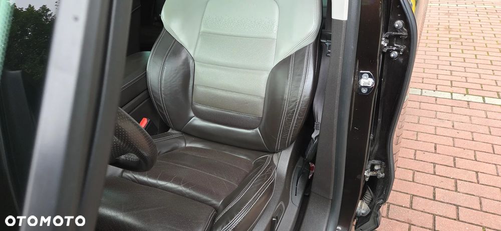 Renault Espace 1.6 dCi Energy Initiale Paris EDC - 13