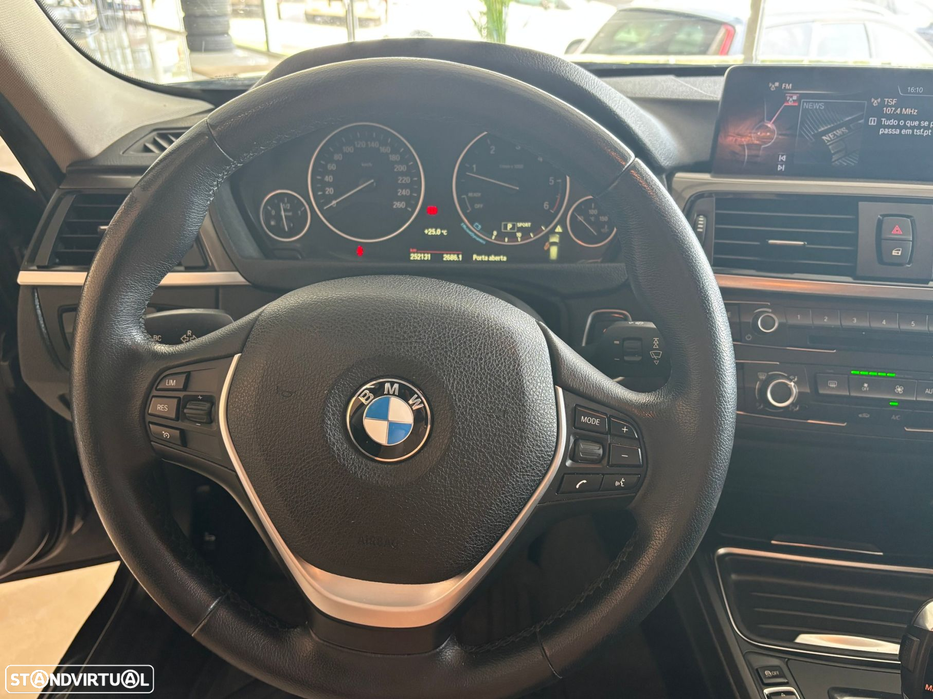 BMW 320 d Touring Auto Line Modern - 18