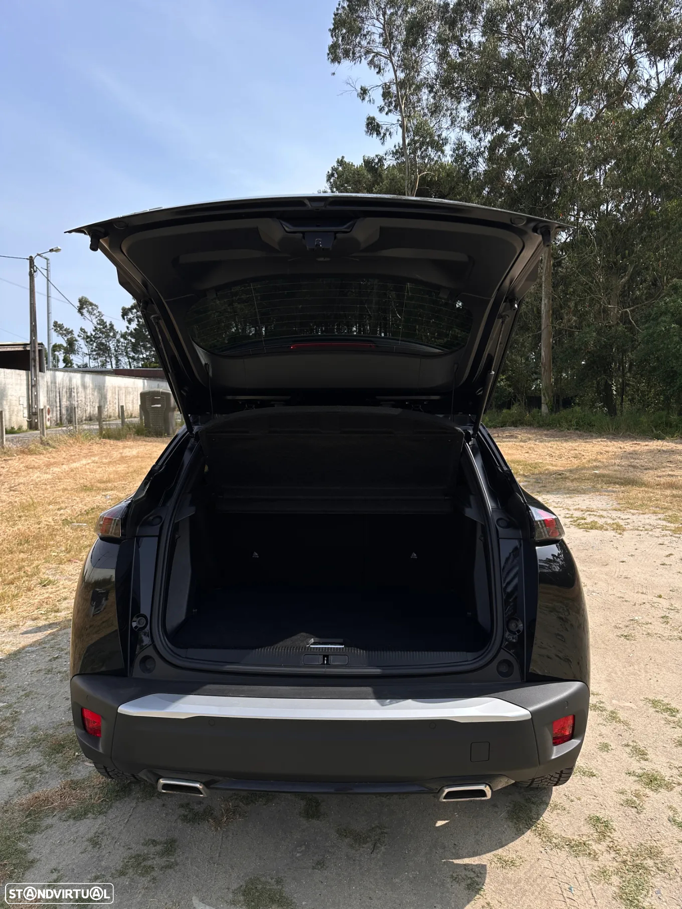 Peugeot 2008 1.2 PureTech Allure - 10