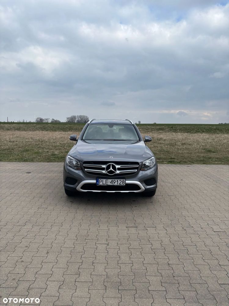 Mercedes-Benz GLC 250 4Matic 9G-TRONIC - 4