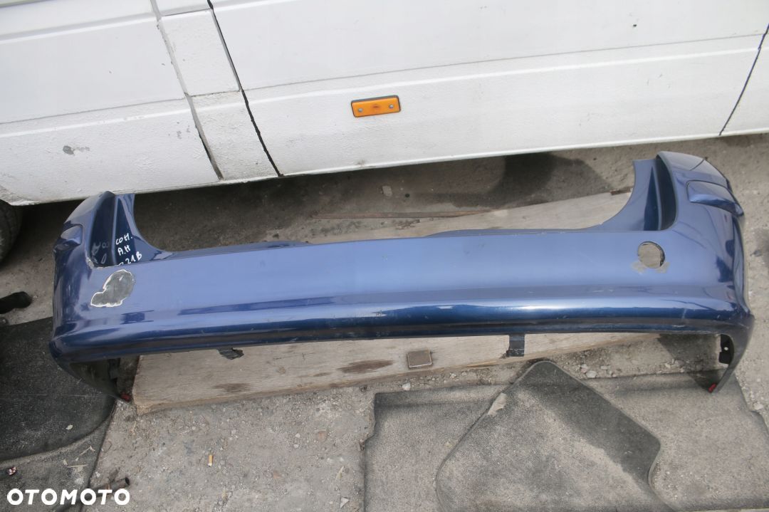 zderzak tylny Opel Astra H kombi - 1