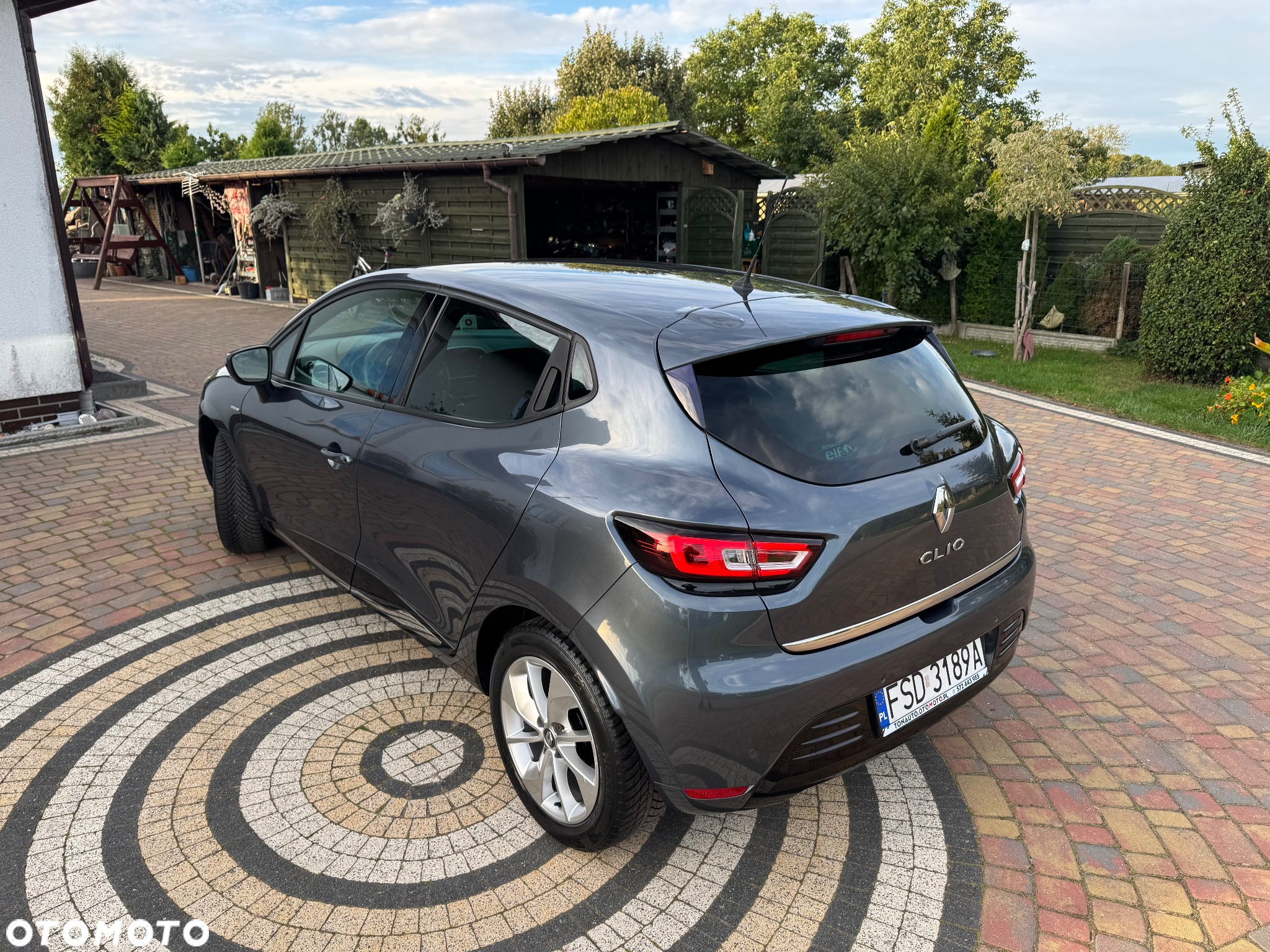 Renault Clio - 5