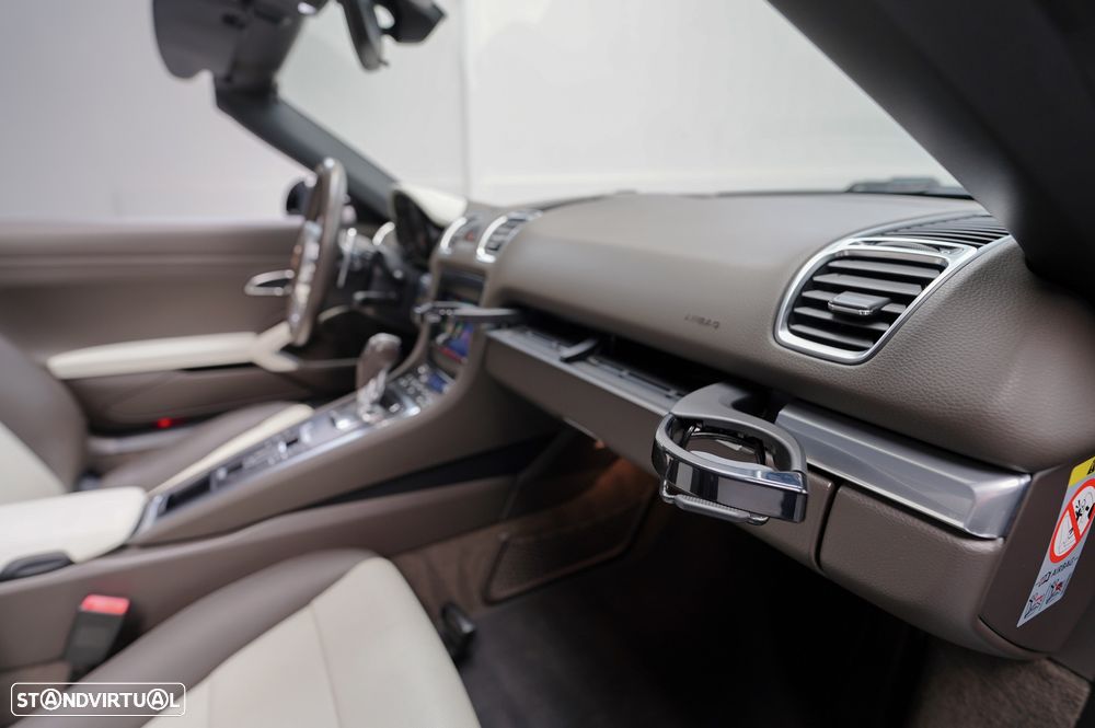 Porsche Boxster 2.7 PDK - 9