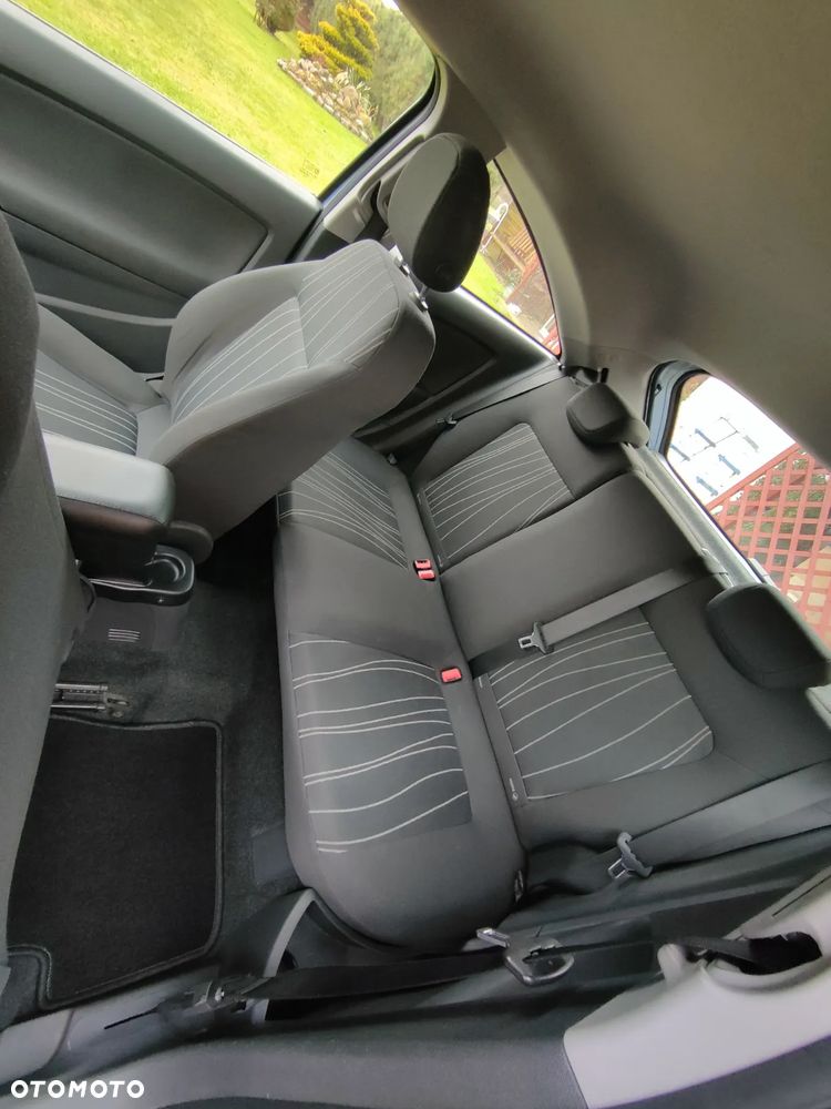 Opel Corsa 1.3 CDTI - 10