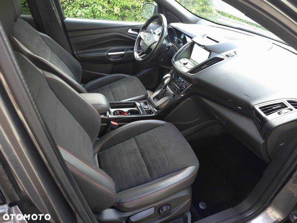 Ford Kuga 2.0 TDCi AWD Titanium - 10