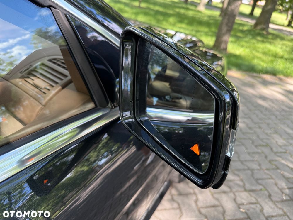 Mercedes-Benz CL 500 4-Matic BlueEff - 11
