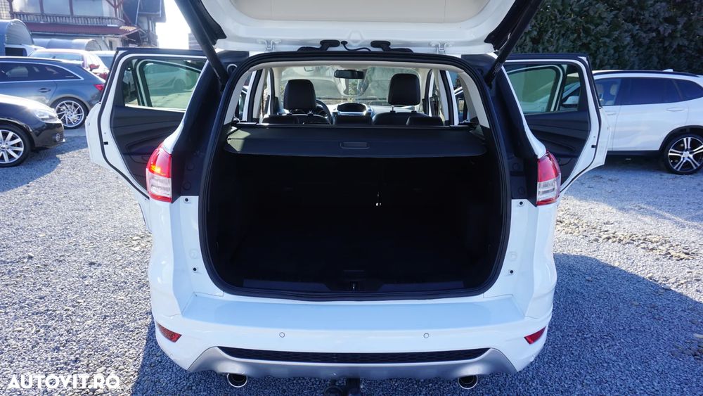 Ford Kuga 2.0 TDCi 4x4 Aut. Titanium - 14