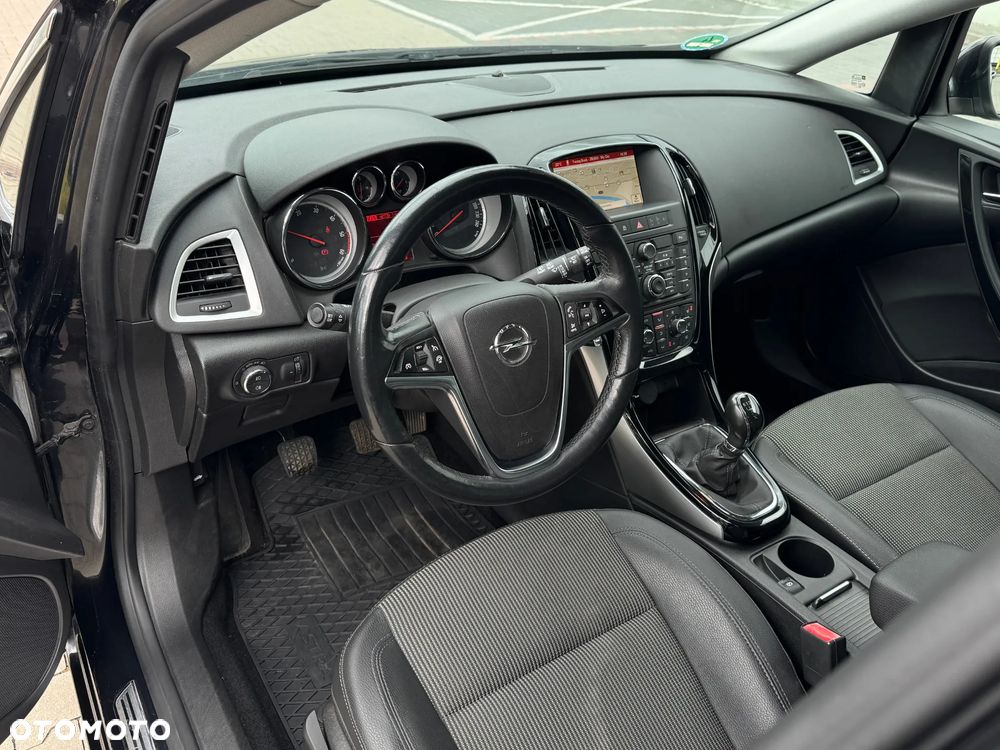 Opel Astra 1.6 D (CDTI) Start/Stop Innovation - 13