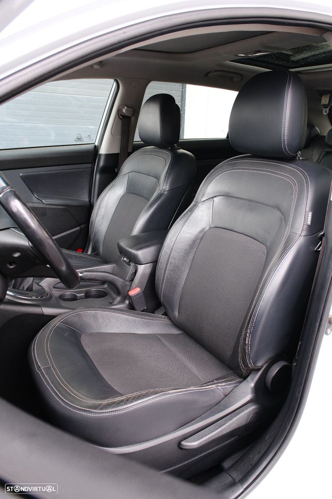 Kia Sportage 2.0 CRDI TX - 14