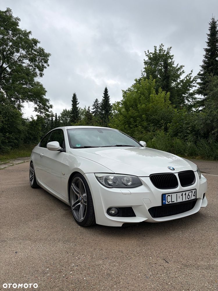 BMW Seria 3 325i - 1