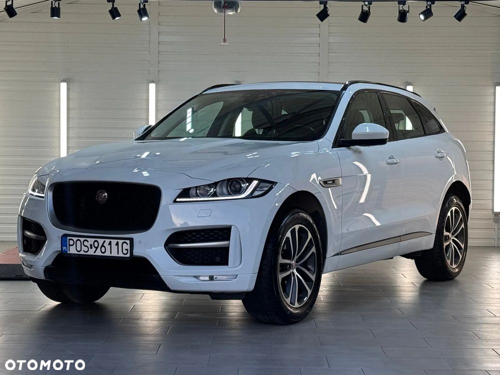 Jaguar F-Pace 2.0 i4P AWD R-Sport - 9
