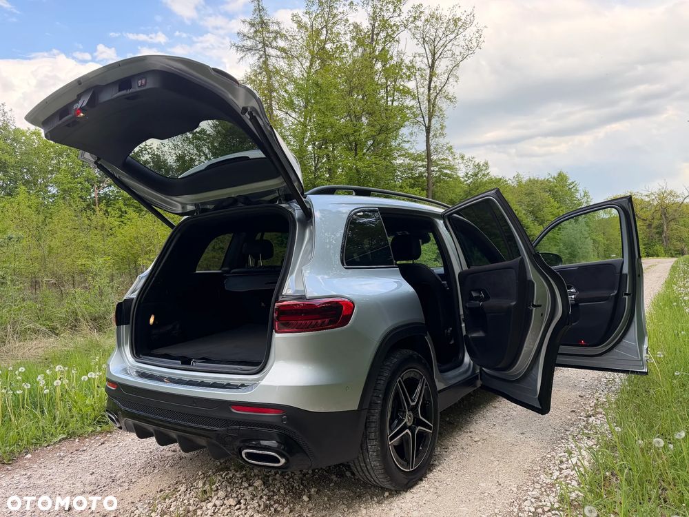 Mercedes-Benz GLB 200 AMG Line 7G-DCT - 12
