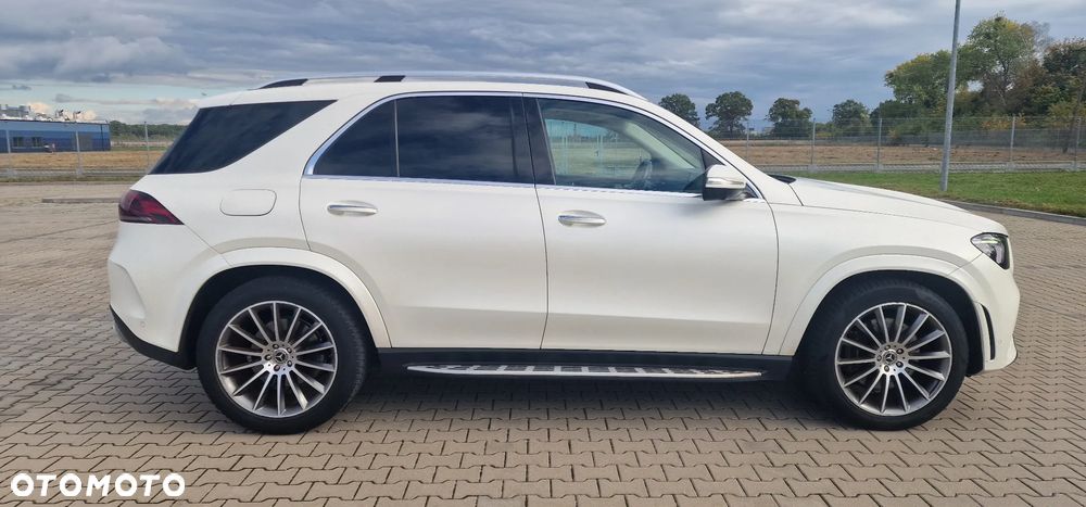 Mercedes-Benz GLE 300 d 4Matic 9G-TRONIC AMG Line - 14