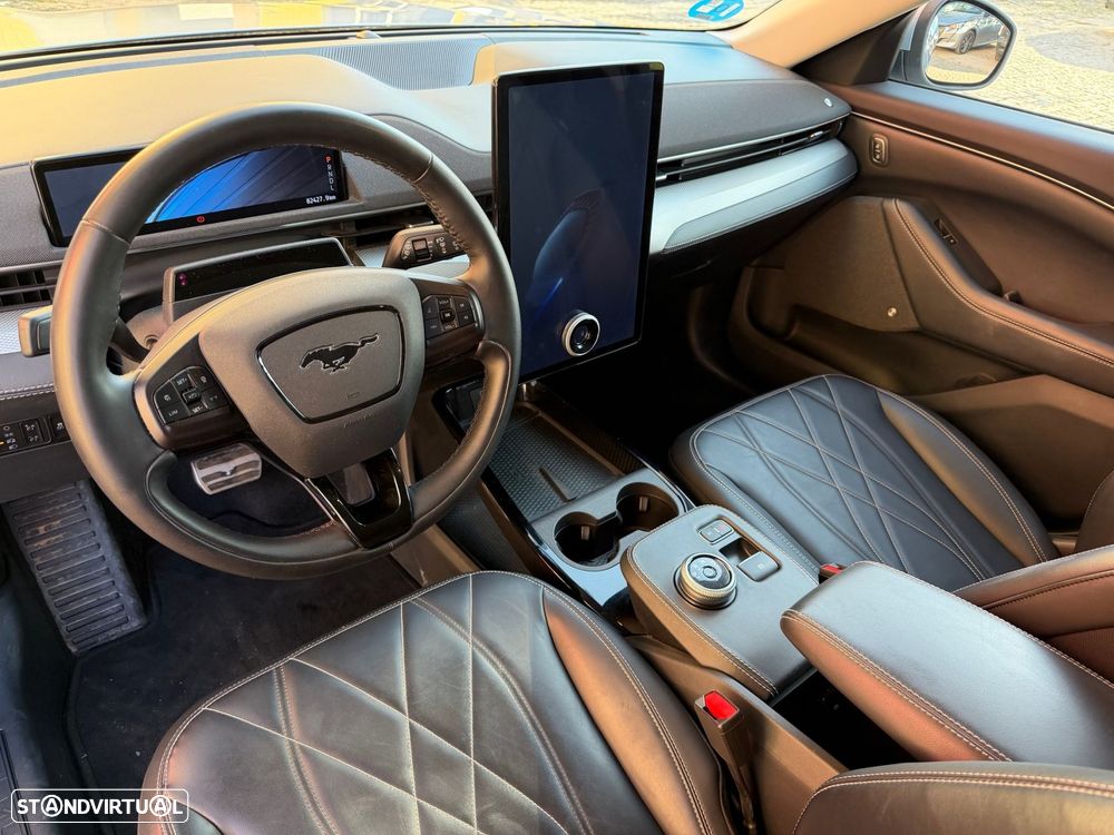 Ford Mustang Mach-E 75.7 kWh Base - 25