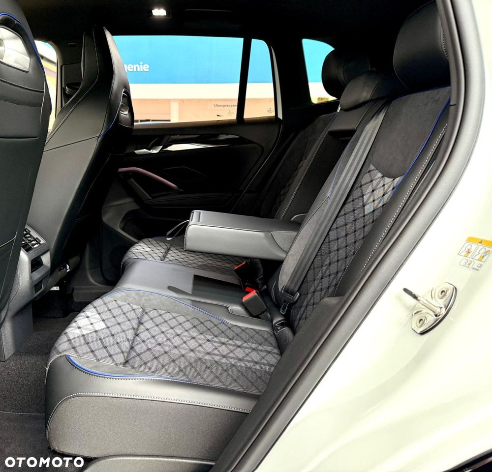 Volkswagen Tiguan 2.0 TDI R-Line Plus DSG - 25